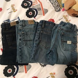 Lot of 3T boys jeans.
